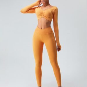 New Arrival Solid Fashion Outfit Women Sets Custom Blank Breathable Gym Wear Running Workout Fitness 2-Piece Yoga Crop Top And Pants Set