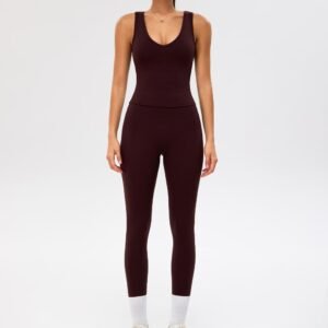 V-Neckline Extended Comfort-Fit Hem Tank Top No Front T-Seam Anti-Slip High Waistband Long Yoga Leggings 2 Pieces Yoga Top And Bottom Set